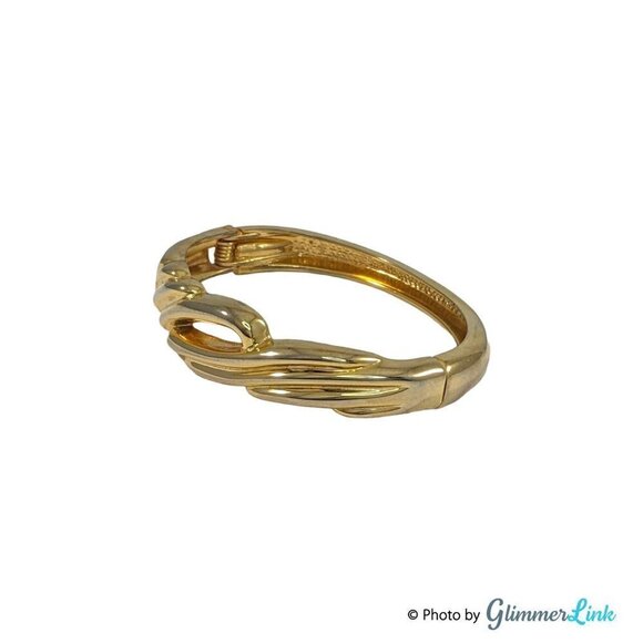 Vintage Gold Tone Hinged Ribbed Bangle Clamper Bracelet - Picture 2 of 10